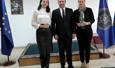 ПОДАРОК ОД МИНИСТЕРОТ ЗА ВНАТРЕШНИ РАБОТИ ОЛИВЕР СПАСОВСКИ