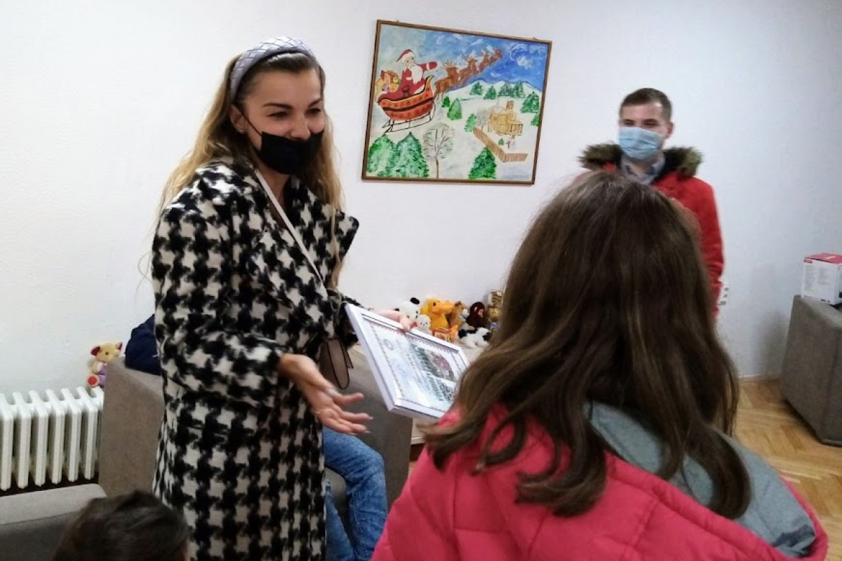 Крејзи Лаб, наши постојани пријатели и донацијата 2022 год.